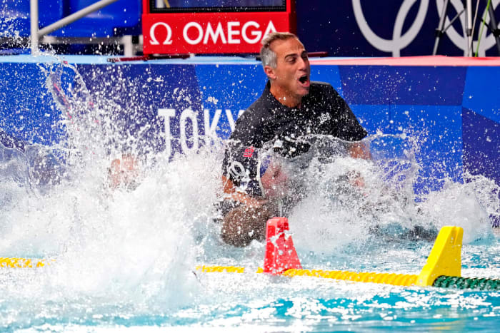 water-polo-coach-win